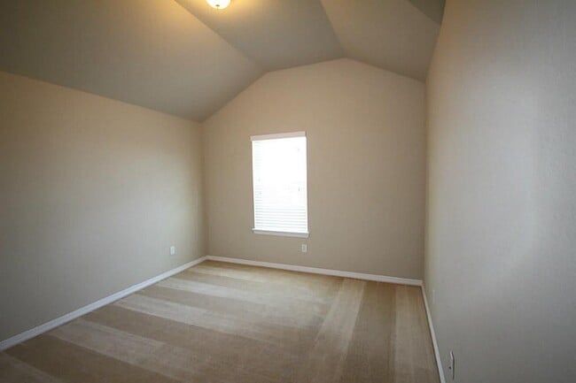 Building Photo - 19006 Bowden Harbour Dr