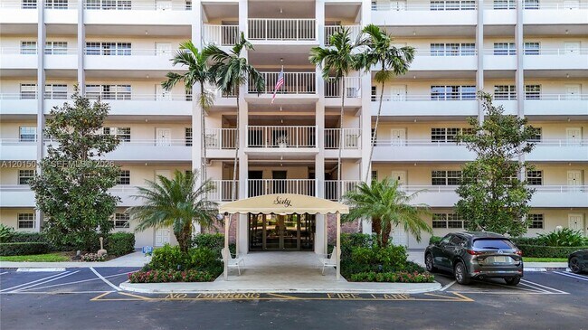 Foto del edificio - 605 Oaks Dr