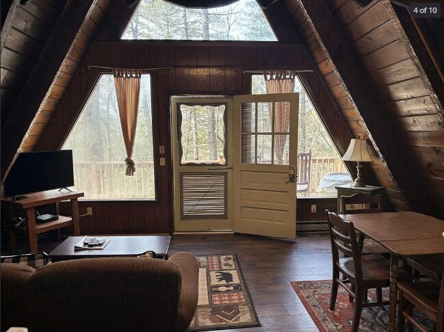 Foto del edificio - 76 Bold Springs Ln