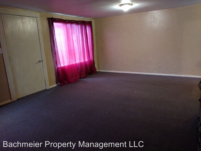 Building Photo - 3 br, 1 bath House - 215 SE 16th St