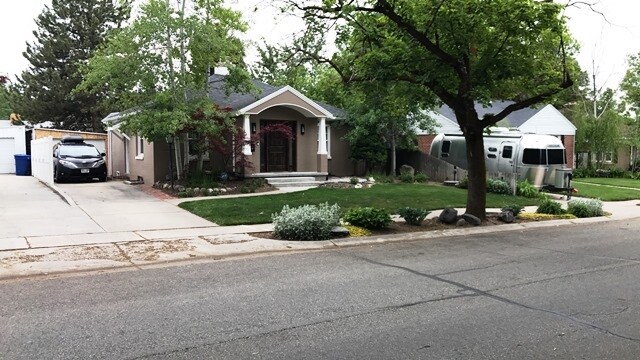 Primary Photo - 2016 E Hollywood Ave