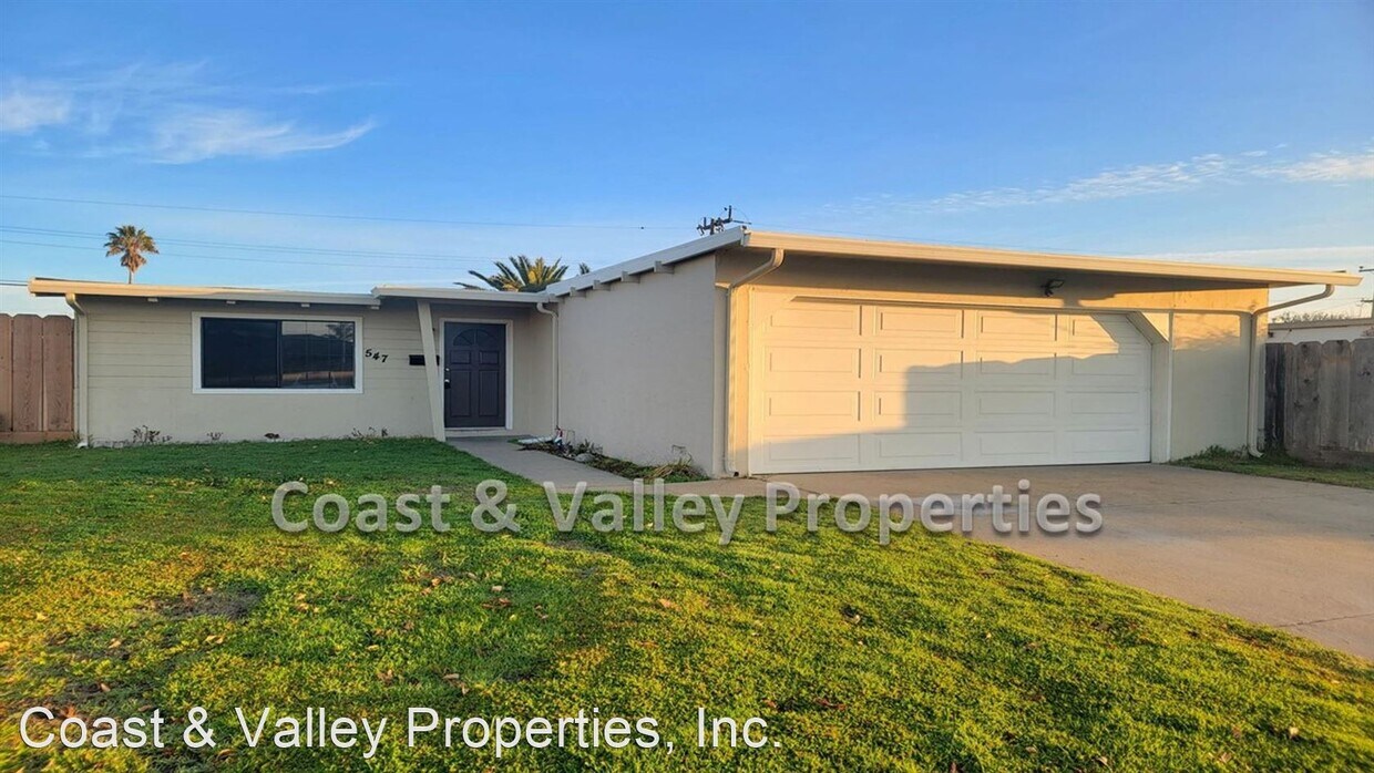 3 br, 2 bath House 547 Glacier Dr. House Rental in Salinas, CA