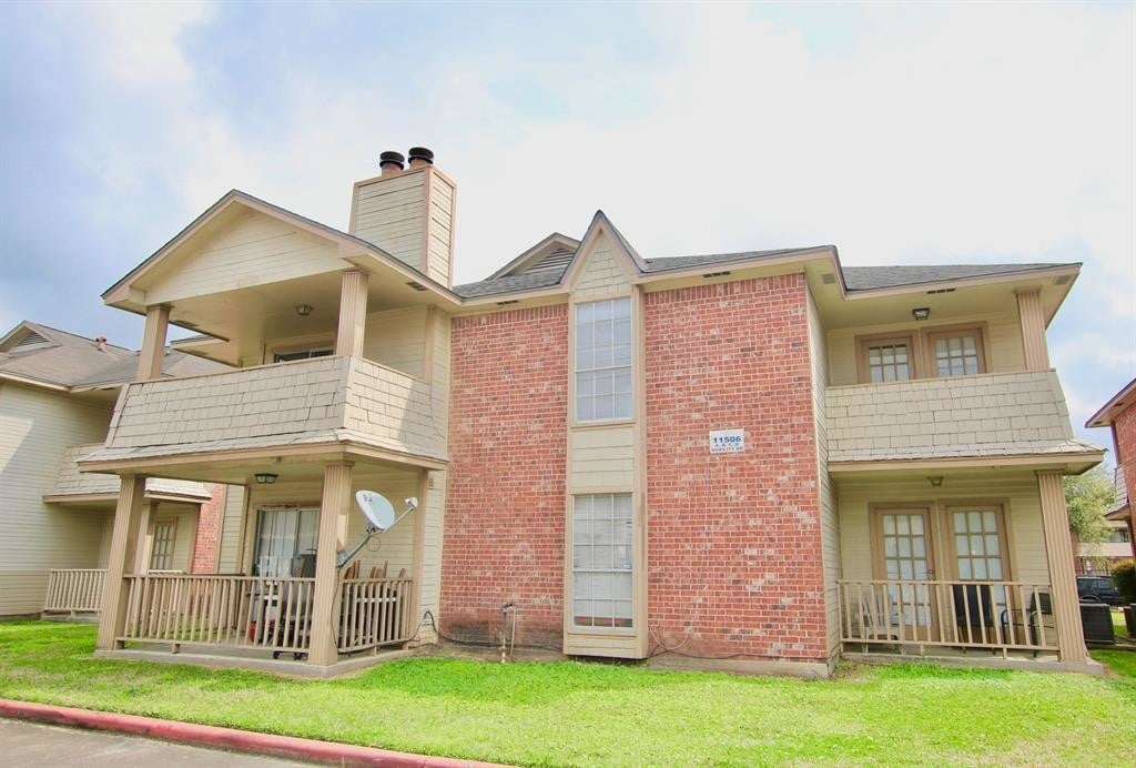 11506 Meadow Ln, Stafford, TX 77477 Townhouse for Rent in Stafford