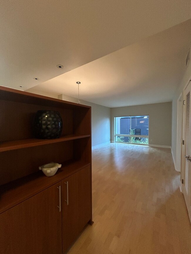 Foto del edificio - Epic REA - Great 2 BR/2 Ensuite BA Condo w...