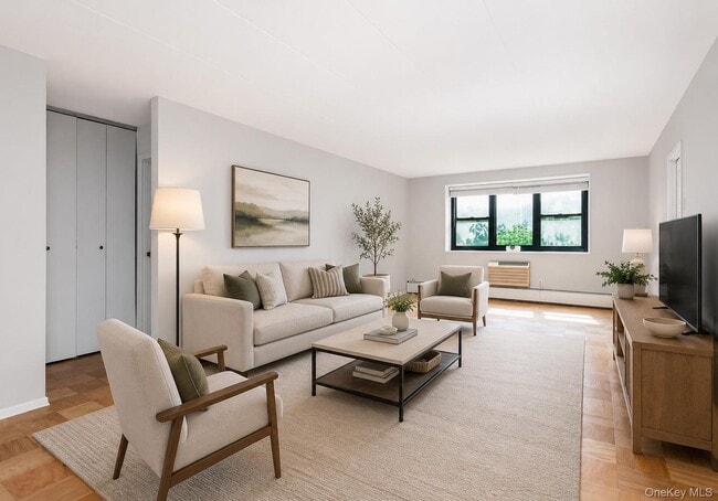 Foto del edificio - 1085 Warburton Ave