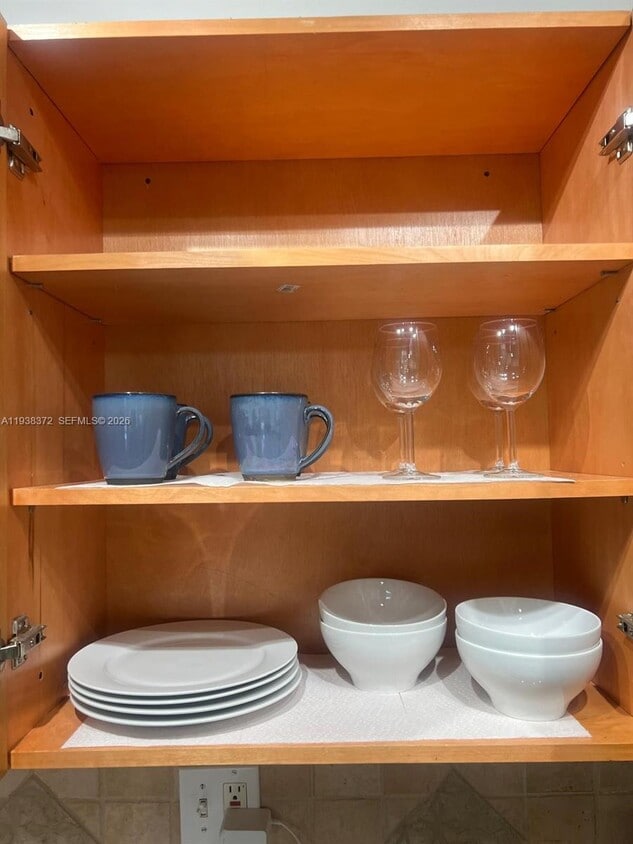 Building Photo - 740 Michigan Ave