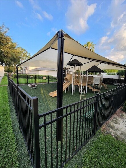 Foto del edificio - 142 Southern Pecan Cir