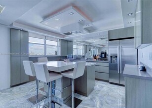 Building Photo - 401 Ocean Dr