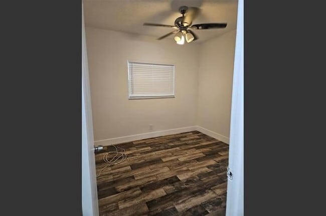 Building Photo - 730 SW 4th St