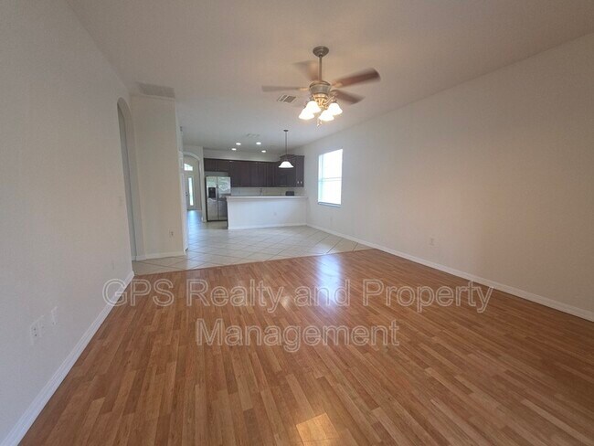Building Photo - 117 Venetian Bay Cir