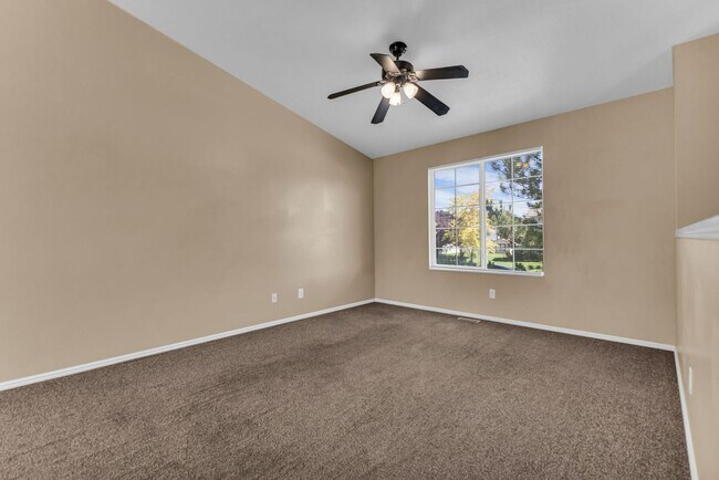 Building Photo - 68 S 1700 W