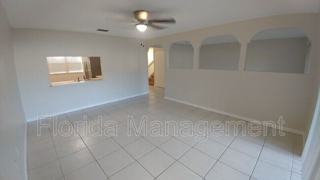 Foto del edificio - 5264 Gate Lake Rd