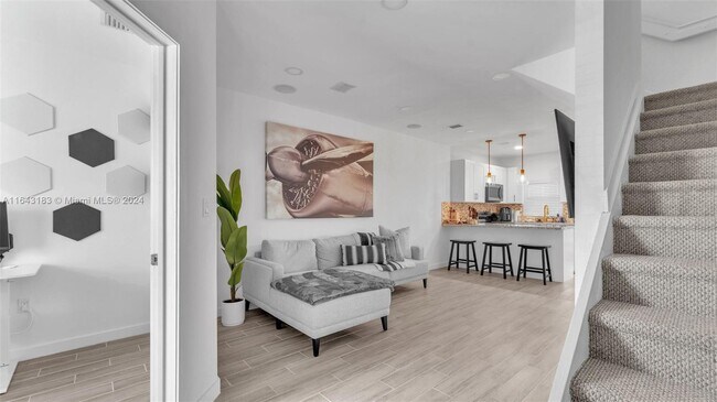 Foto del edificio - 2993 W 80th St