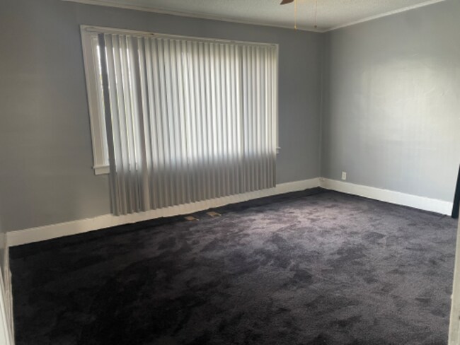 Foto del edificio - 8241 Ironwood St