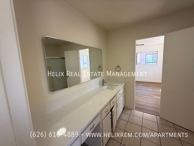 Building Photo - 731 W Duarte Rd