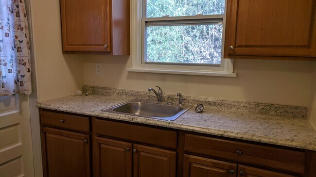 Foto del edificio - 7336 Whipple St