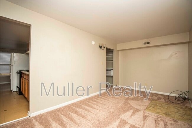 Photo - 1705 Washington Ave Apartment