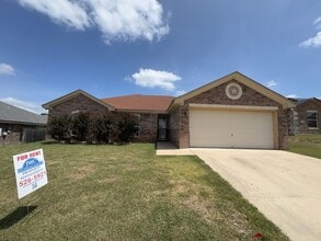 Building Photo - 1401 Trailboss Dr
