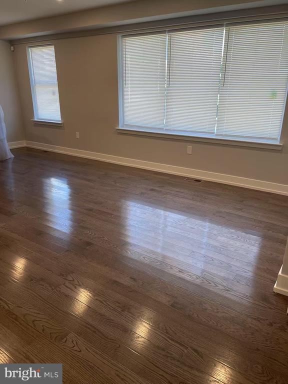 Building Photo - 1505 Parrish St