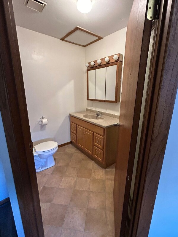 Foto del edificio - 422 E Broadway St