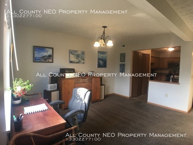 Building Photo - 2 Bed, 1 Bath Portage Point Condo