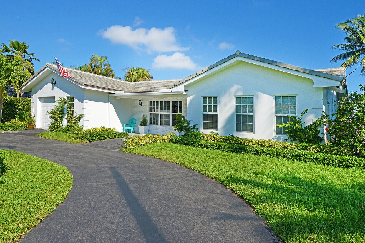1083 Bel Lido Dr, Highland Beach, FL 33487 House Rental in Highland