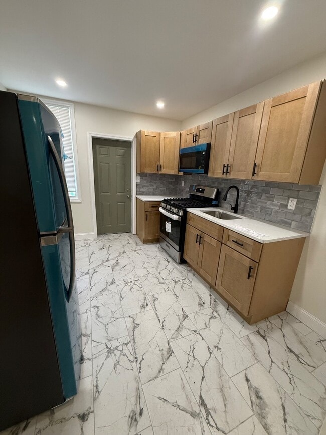 Photo - 1335 Morton St Townhome