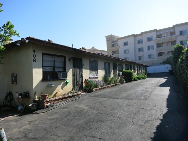Building Photo - 408 S Ramona Ave