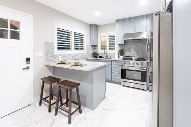 Foto del edificio - 2719 Mar Les Ln