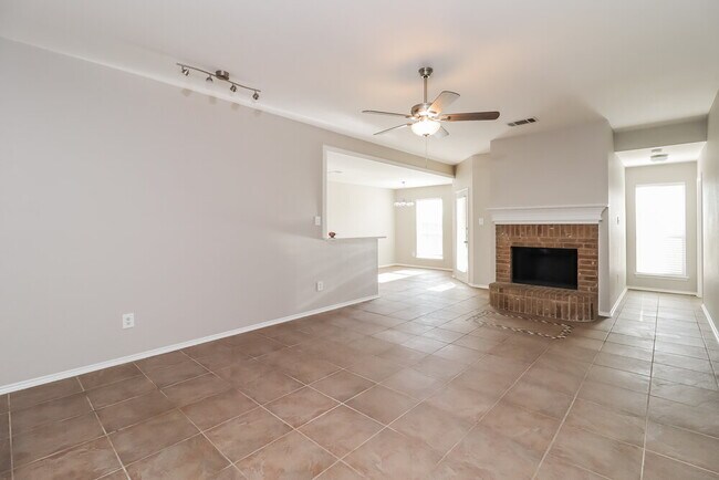 Building Photo - 12233 Silver Mist Trail