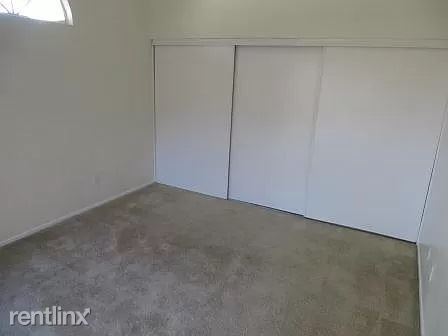 Foto del edificio - 3 br, 2 bath House - 2568 Bedford Ave