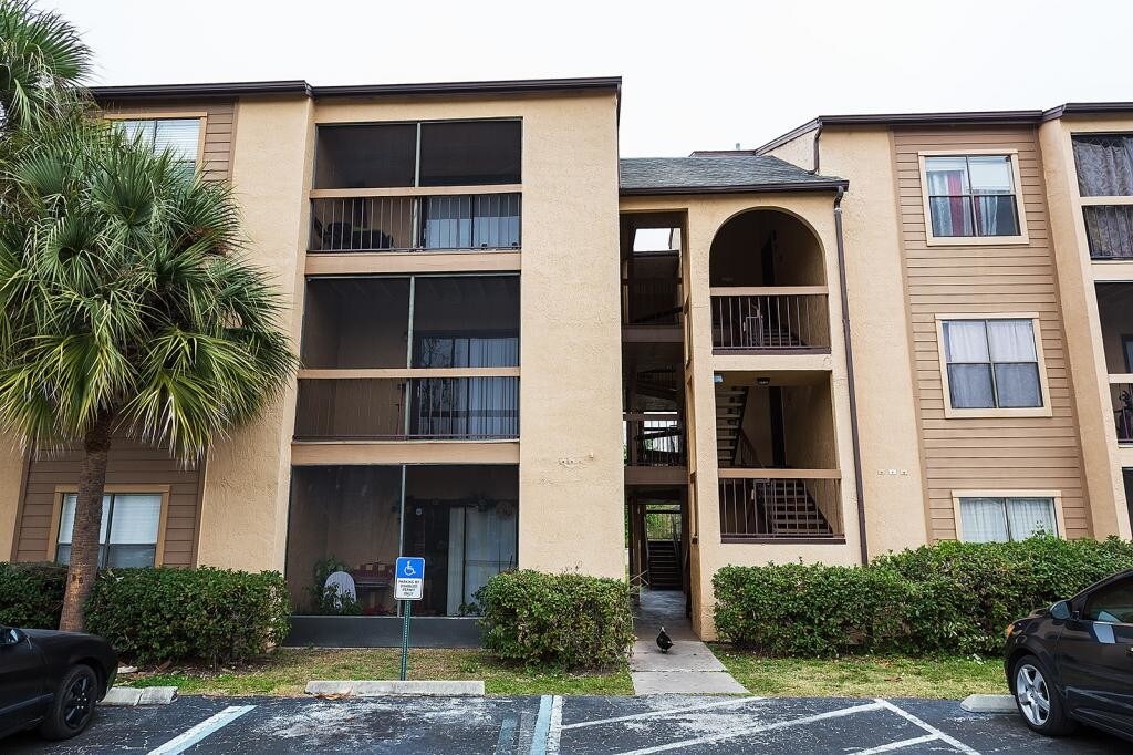2230 CASCADES 202 KISSIMMEE, FL 34741 Condo for Rent in Kissimmee