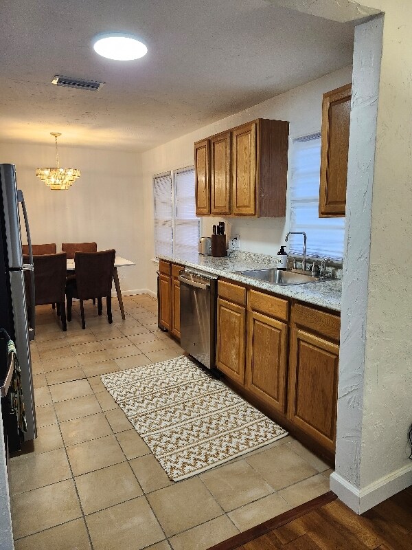 Foto del edificio - 1322 Hiawatha Ave