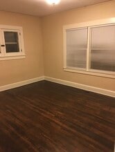 Building Photo - 1430 S Center St