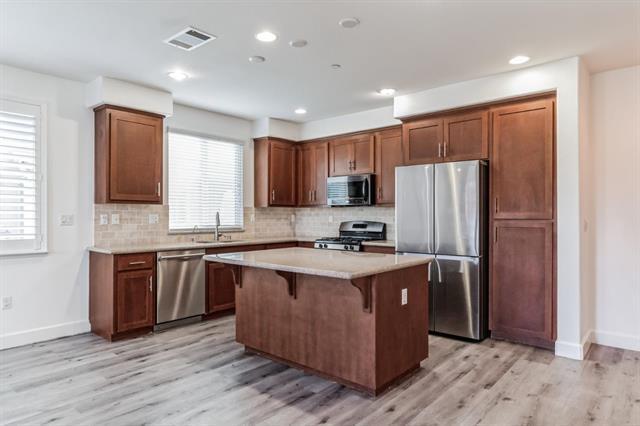Foto del edificio - 276 Currlin Cir