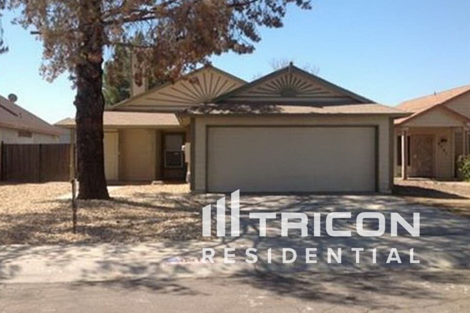 Primary Photo - 6317 W Christy Dr