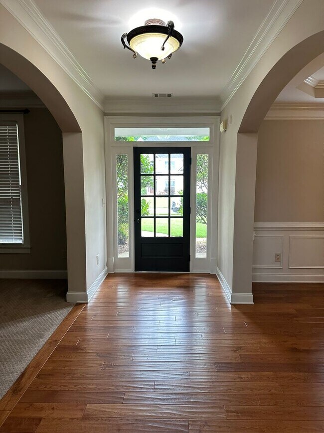 Foto del edificio - Brick Single Family Rental - 4 bedroom/4.5...