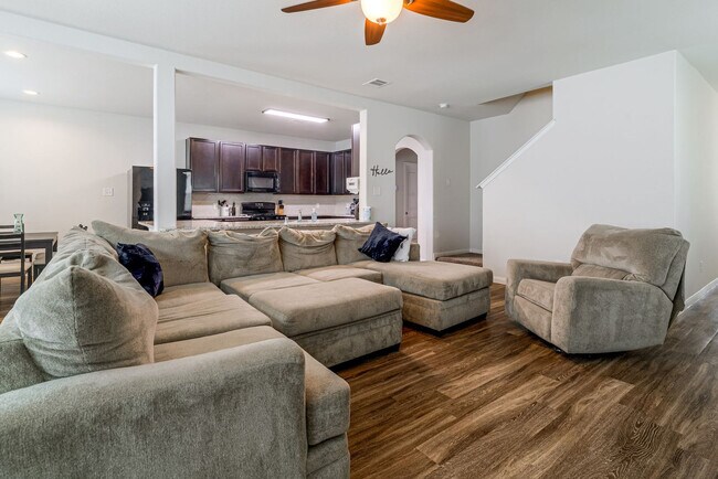 Building Photo - 18607 Jerrara Stream Ln