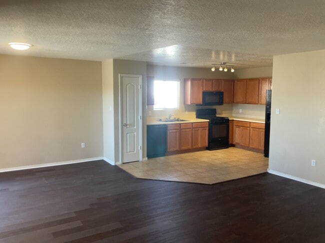 Building Photo - 3753 Havasu Falls St NE