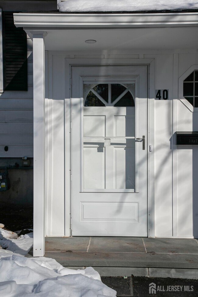 Foto del edificio - 40 Essex Ave