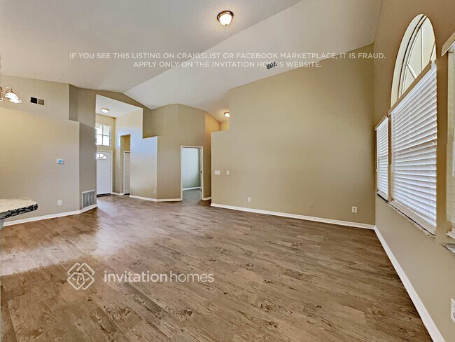 Foto del edificio - 12864 Maribou Cir