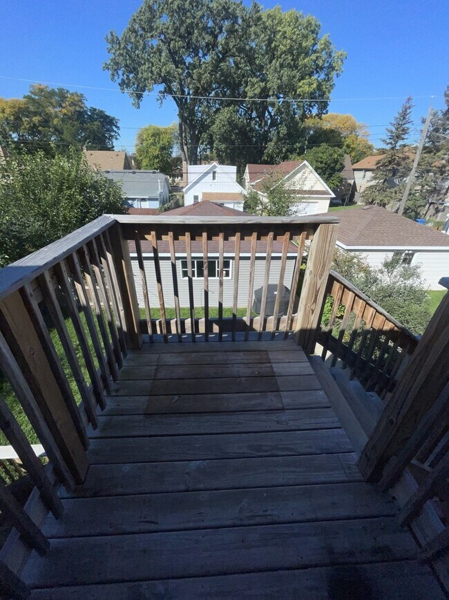 Foto del edificio - 3336 N Pioneer Ave