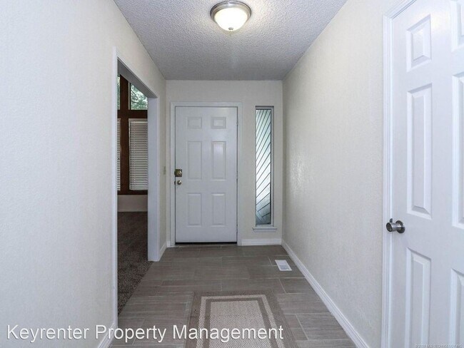 Building Photo - 3 br, 2 bath House - 9007 S 73rd E Ave
