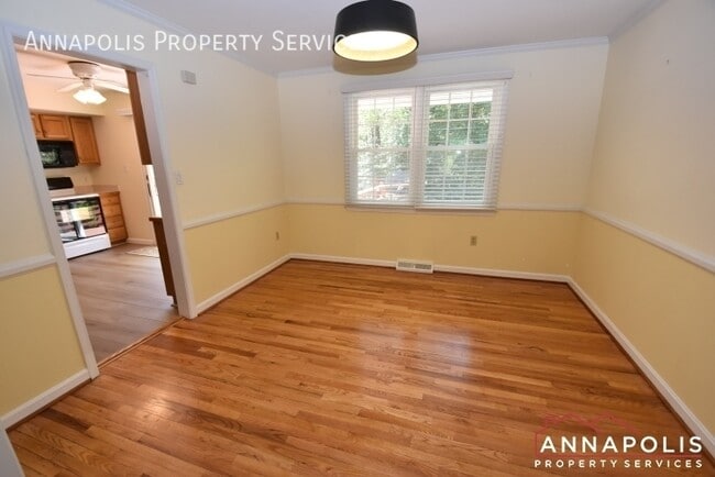 Building Photo - 378 Harwin Dr