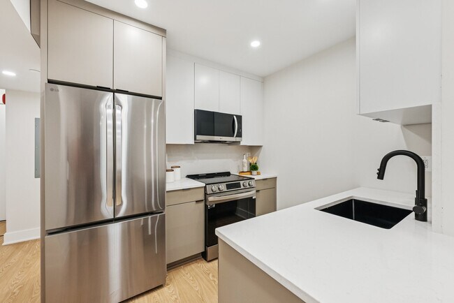 Photo - Glover Vista Apartments