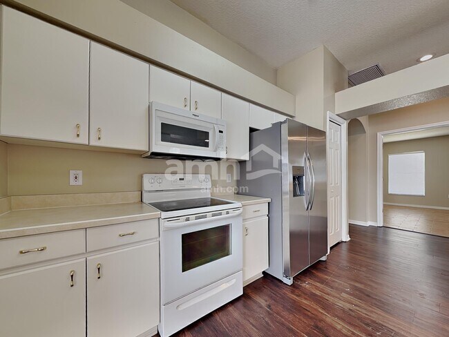 Building Photo - 1452 Baythorn Dr