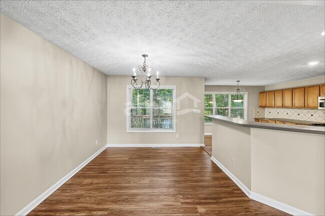Foto del edificio - 292 Ridgestone Way SW