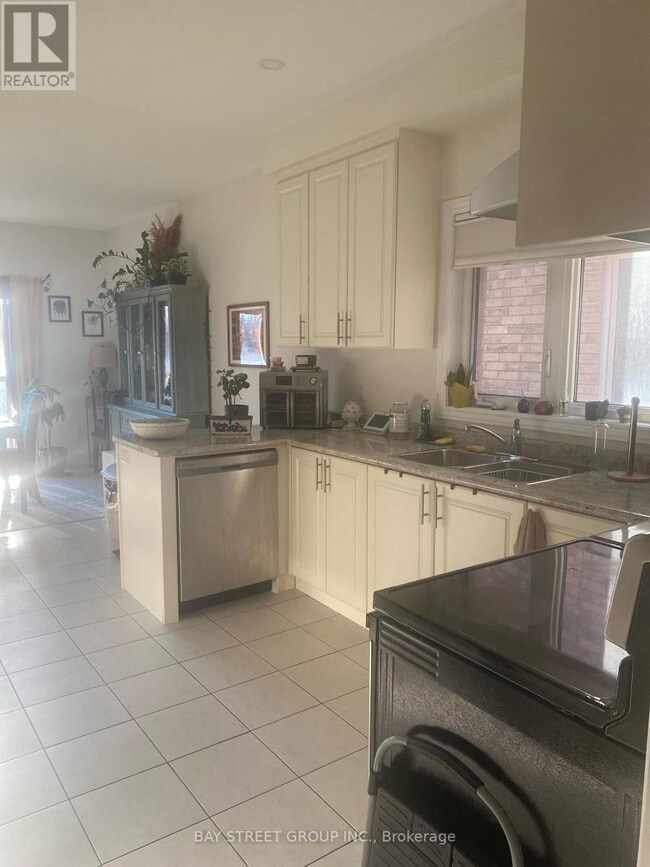 Photo du bâtiment - 27 Palace St