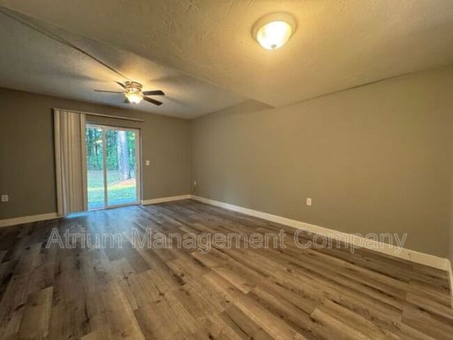 Building Photo - 7209 SW 45th Pl