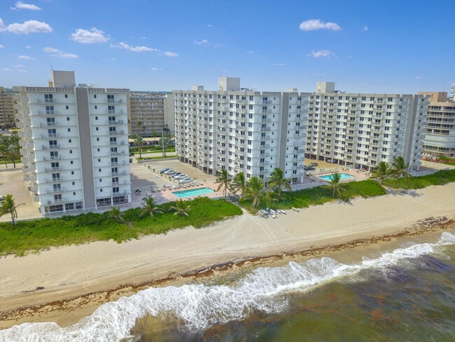Foto del edificio - 3301 S Ocean Blvd